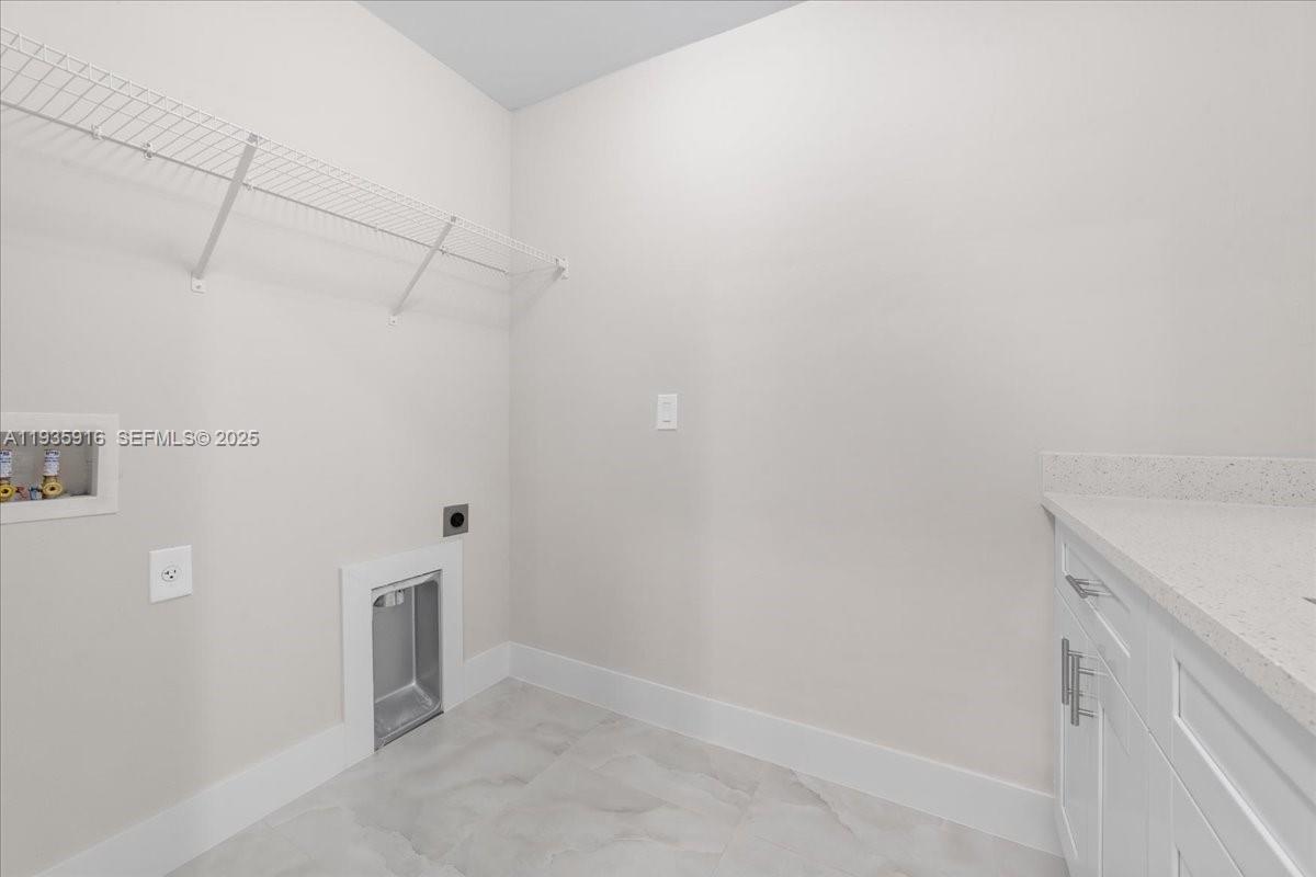 3202 Southwest 8th Street Lehigh Acres, FL 33976 - Photo 6 of 21