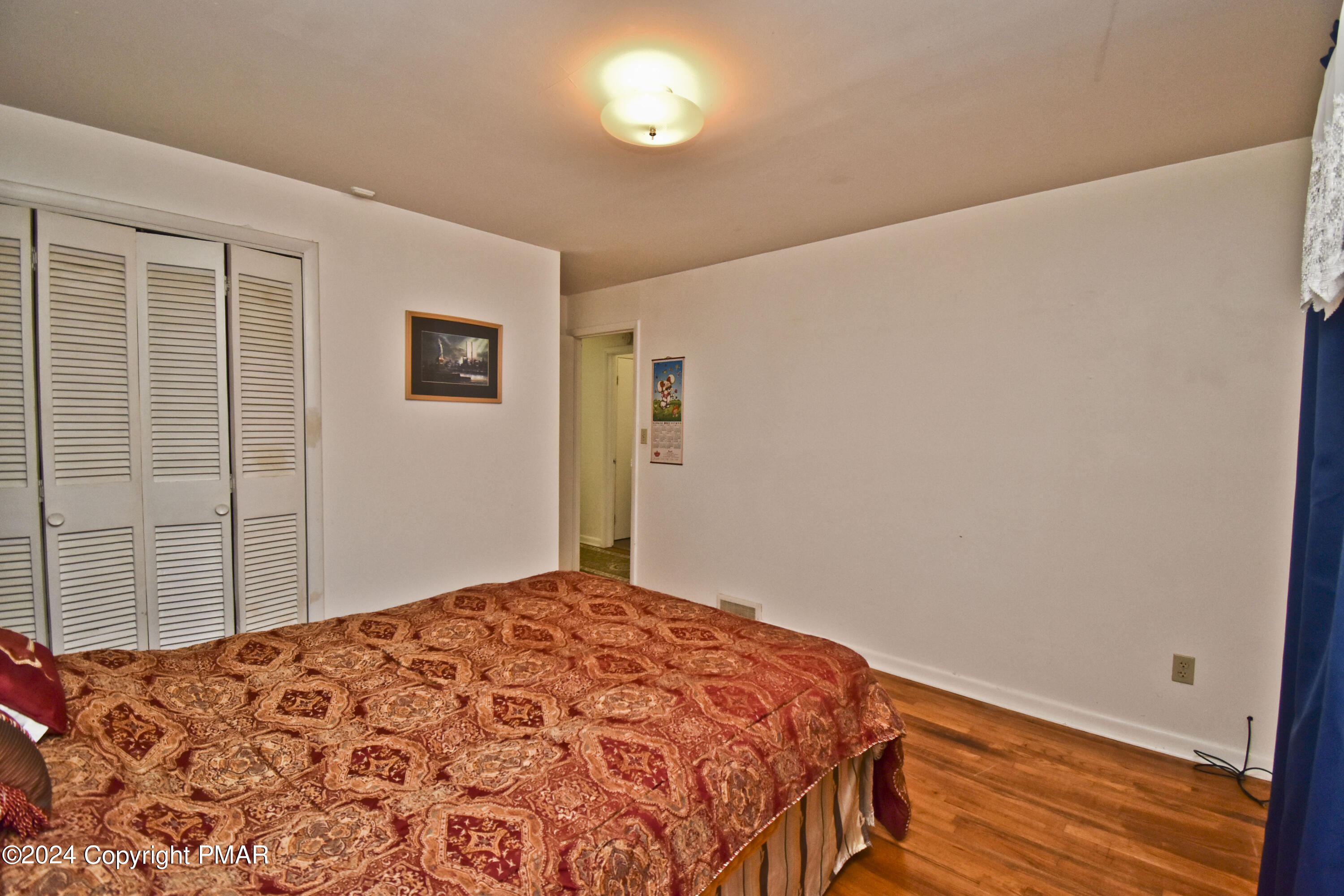 115 Hemlock Road Stroudsburg, PA 18360 - Photo 13 of 44 5 1st Bed (3)