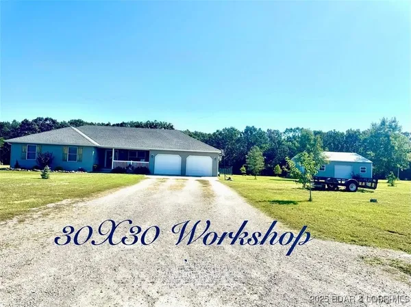 23380 Redwing Lane, Lebanon, MO 65536