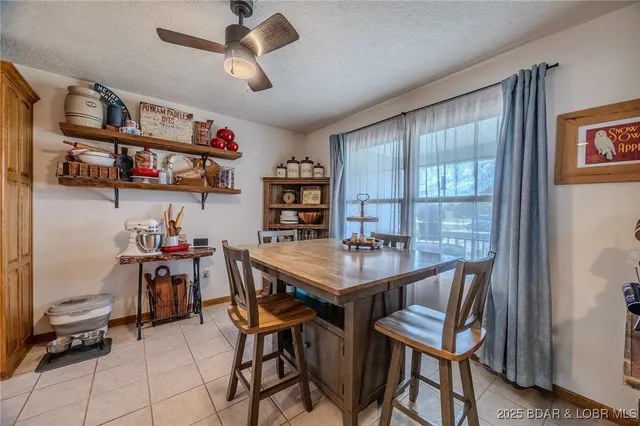 $315,000 | 23380 Redwing Lane, Lebanon, MO 65536