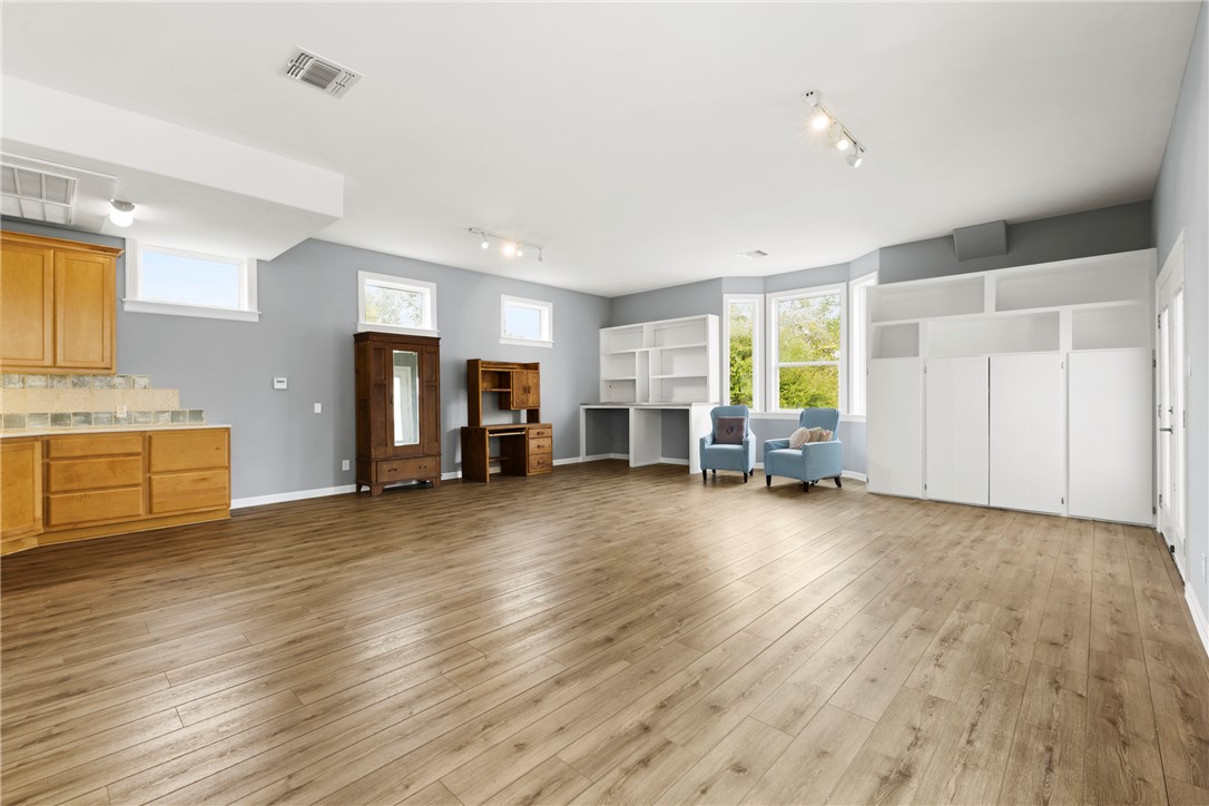 504 North Street Columbus, TX 78934 - Photo 14 of 29