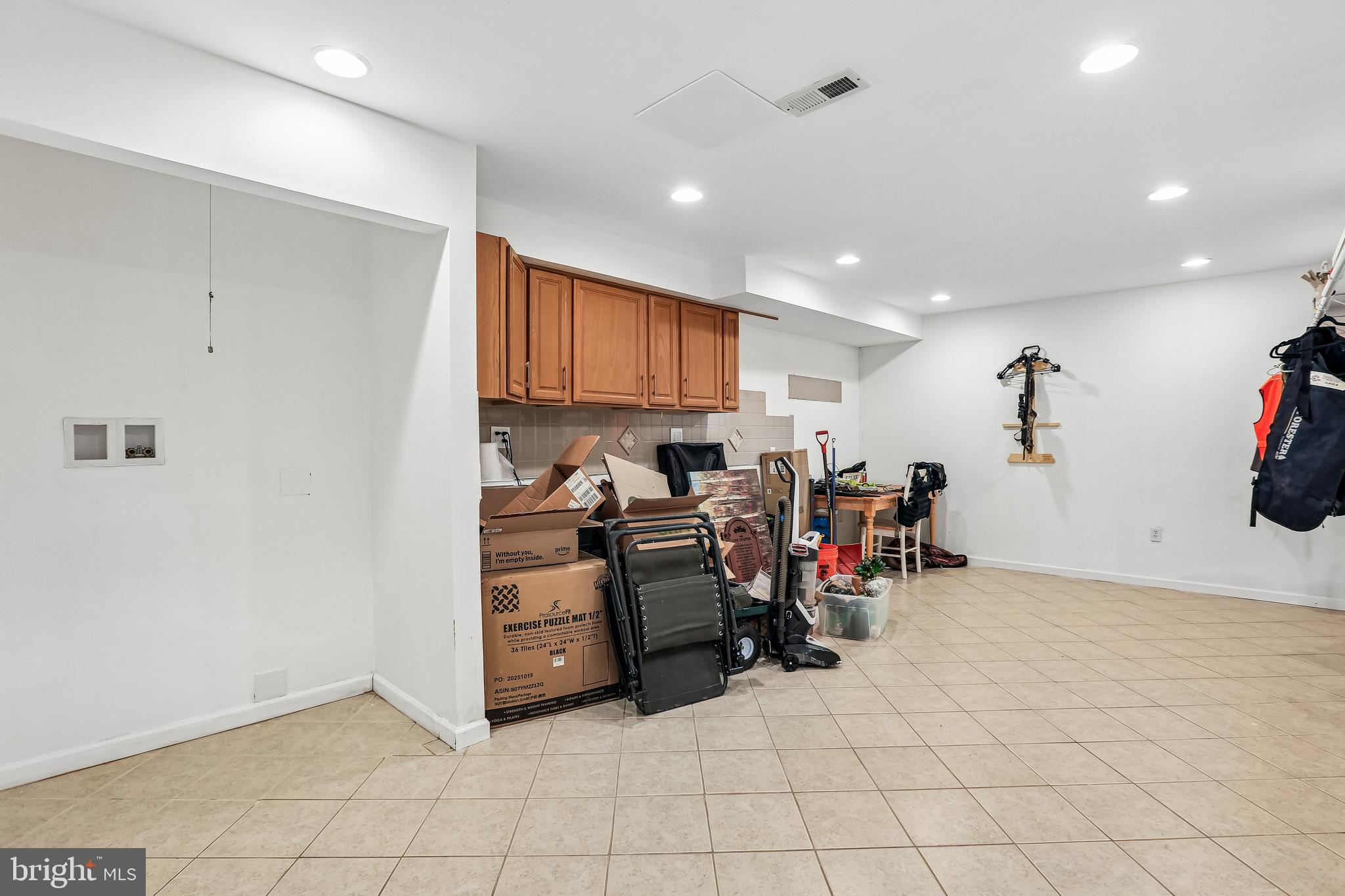 810 Governor Bridge Road Davidsonville, MD 21035 - Photo 34 of 68 Laundry Room