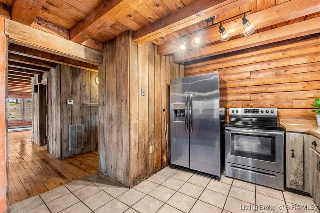 $360,000 | 2524 Maxwell Road, Nabb, IN 47147