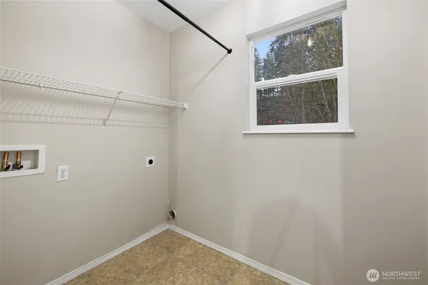 $569,950 | 24114 Southeast 281st Street, Maple Valley, WA 98038