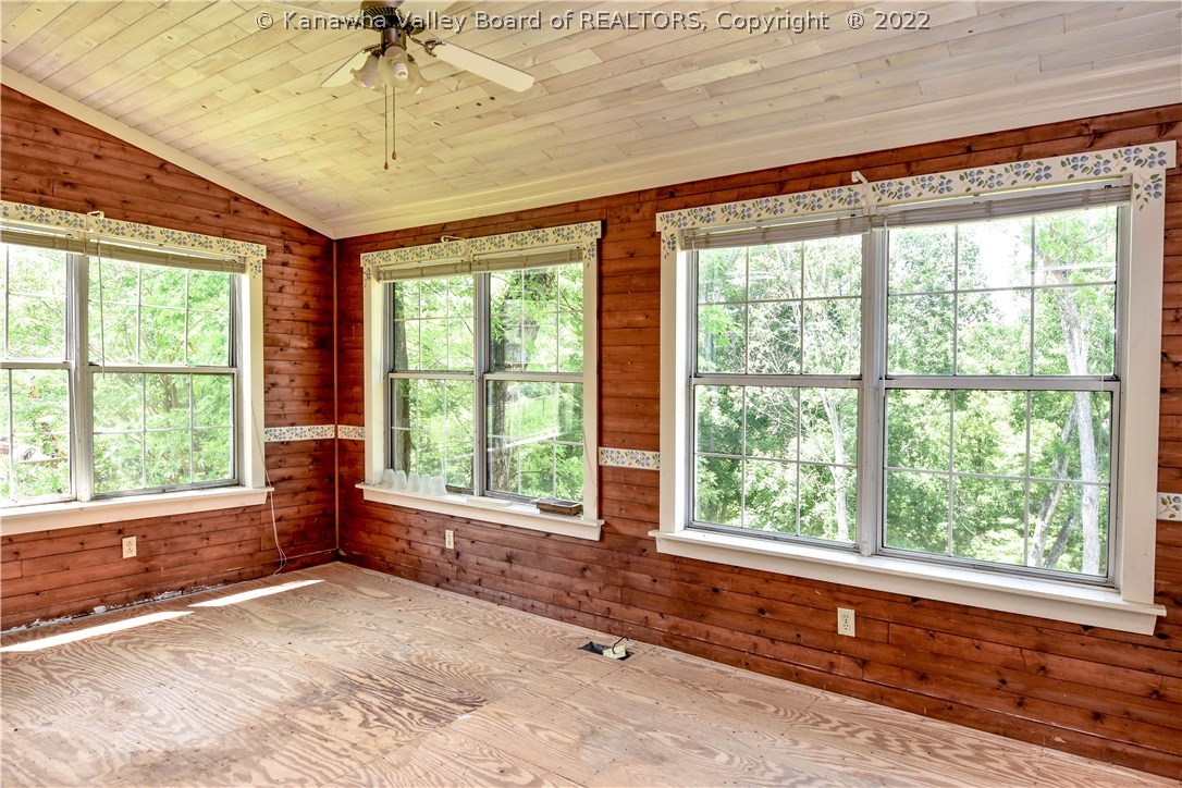 144 Summit Ridge Road Hurricane, WV 25526 - Photo 6 of 15 Gallery Image 6