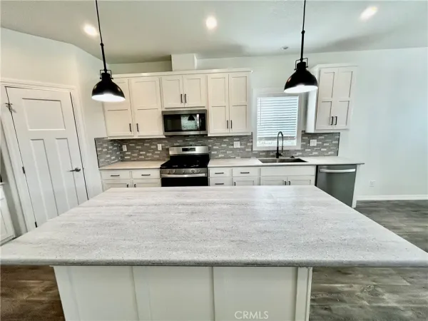 $259,900 | 1536 South State Street, Unit 112, Hemet, CA 92543