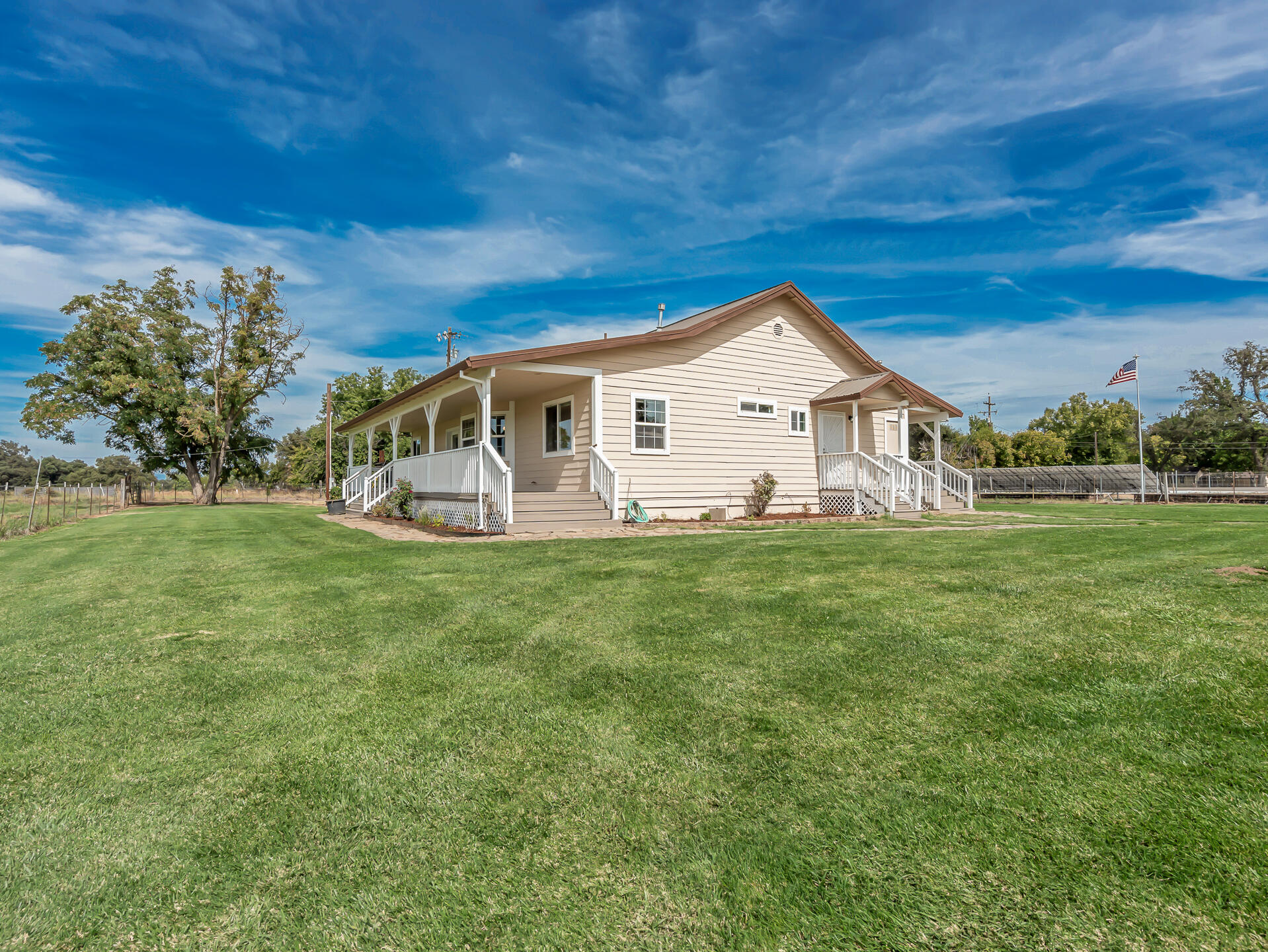 5890DeschutesRoad-7