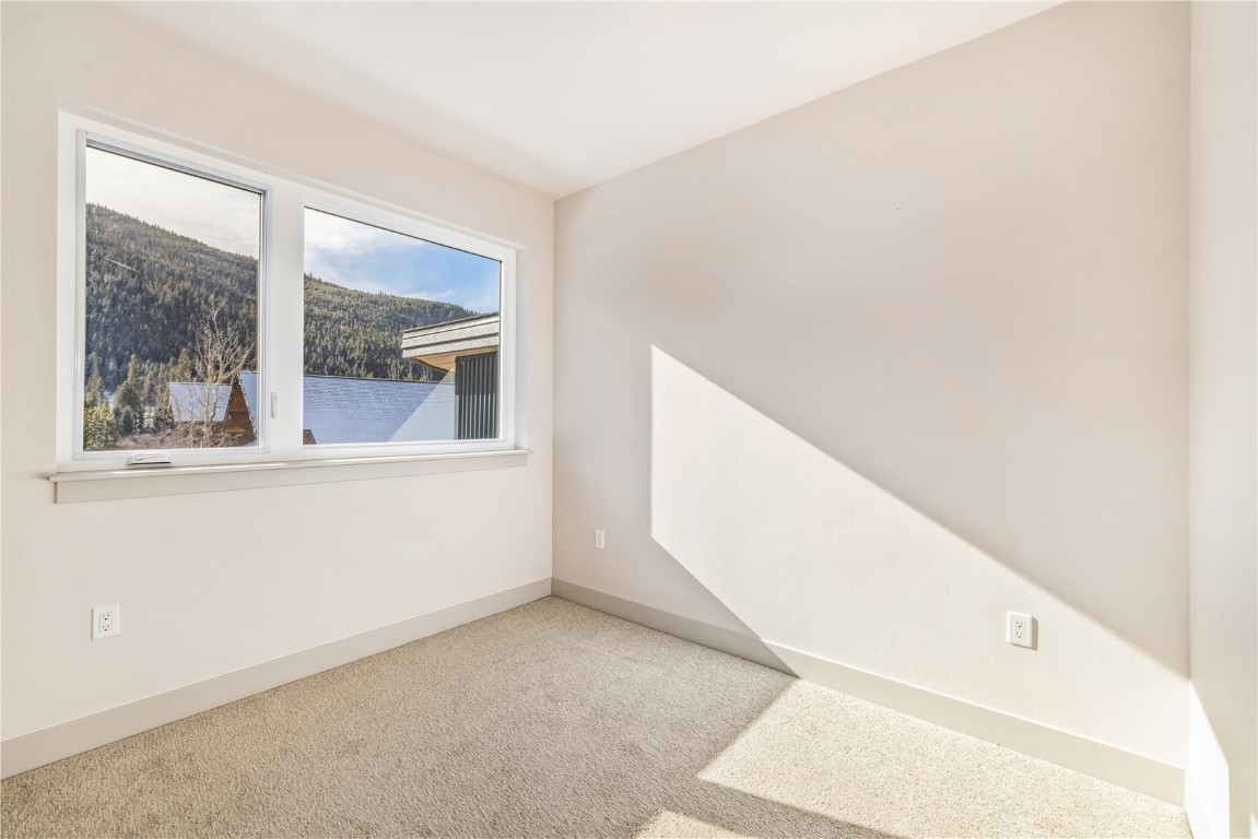 632 Montezuma Road, Unit C2 Keystone, CO 80435 - Photo 26 of 40 a view of an entryway