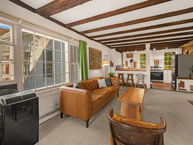 $429,000 | 1806 Vermont Rte 100, Rochester, VT 05767