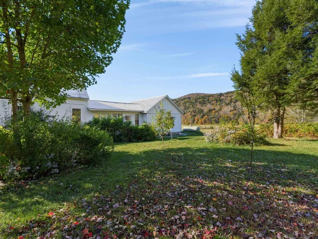 $429,000 | 1806 Vermont Rte 100, Rochester, VT 05767