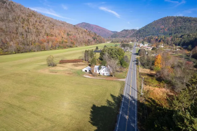 $429,000 | 1806 Vermont Rte 100, Rochester, VT 05767