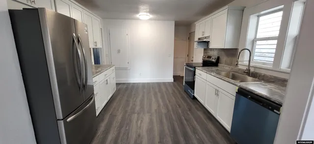 $235,000 | 623 West Buffalo Street, Rawlins, WY 82301