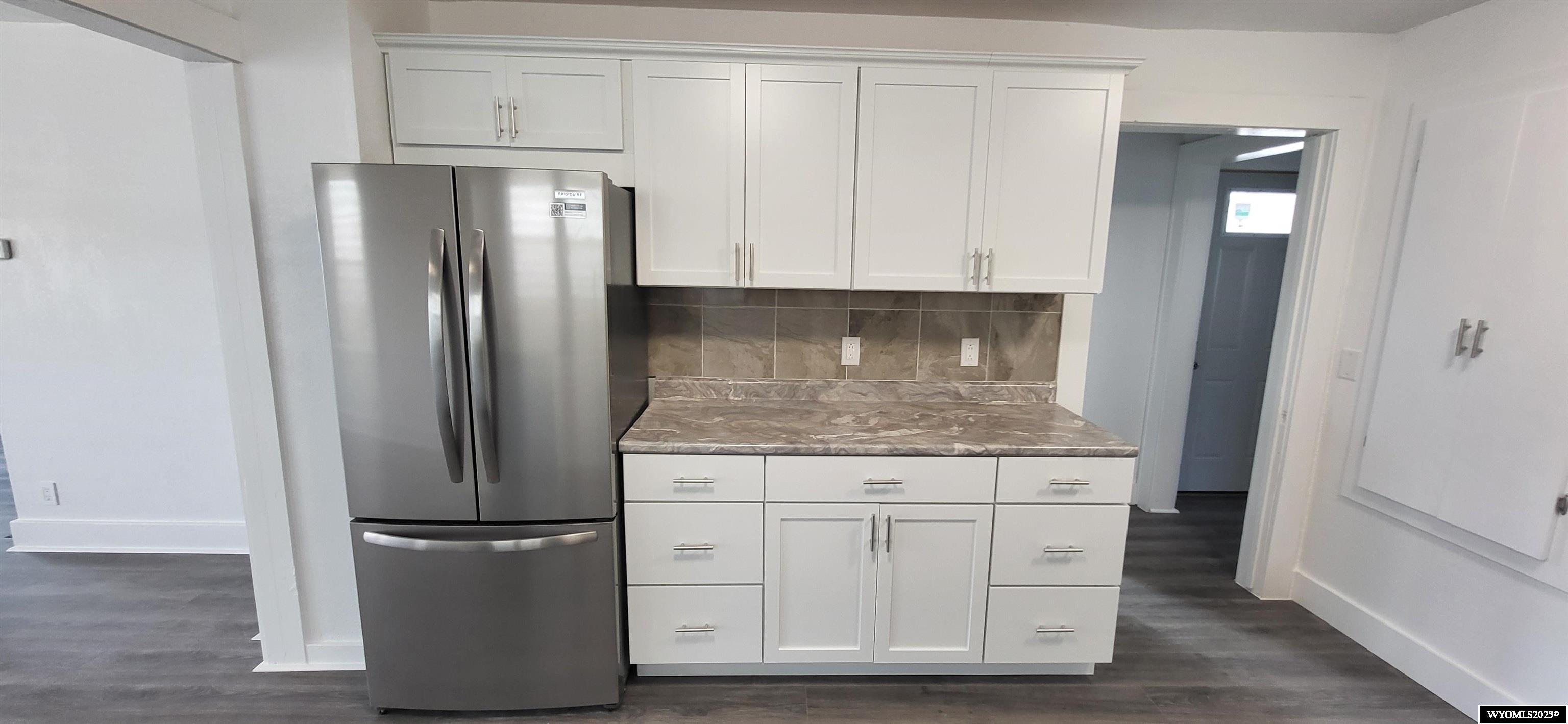 623 West Buffalo Street Rawlins, WY 82301 - Photo 17 of 36