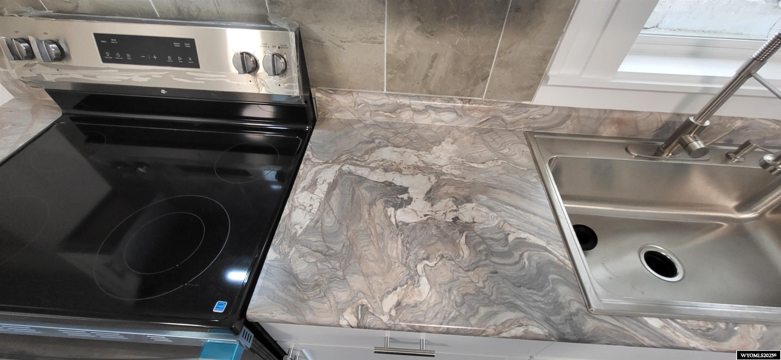 623 West Buffalo Street Rawlins, WY 82301 - Photo 21 of 36