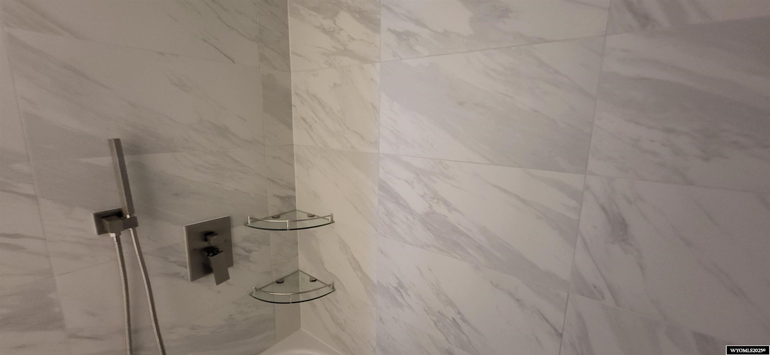 623 West Buffalo Street Rawlins, WY 82301 - Photo 10 of 36