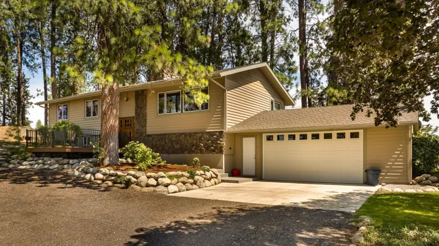 $899,000 | 12504 North Fairview Road, Mead, WA 99021