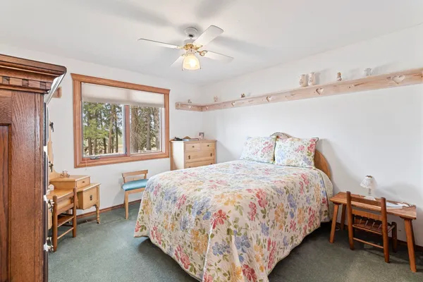 $899,000 | 12504 North Fairview Road, Mead, WA 99021