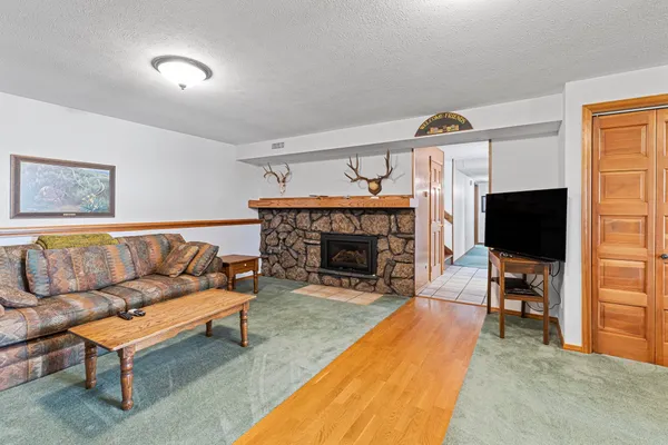 $899,000 | 12504 North Fairview Road, Mead, WA 99021