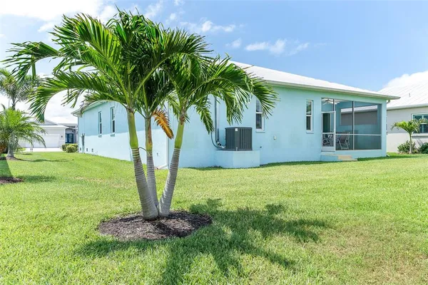 $500,000 | 8952 Scallop Way, Placida, FL 33946