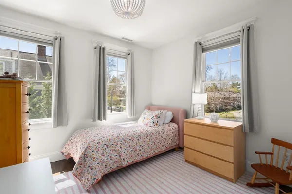 $2,999,000 | 33 Everett Street, Concord, MA 01742