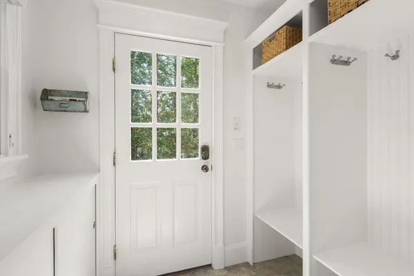 $2,999,000 | 33 Everett Street, Concord, MA 01742