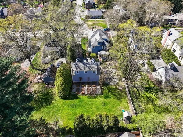 $2,999,000 | 33 Everett Street, Concord, MA 01742