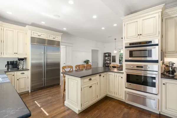 $2,999,000 | 33 Everett Street, Concord, MA 01742