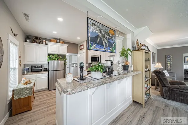 $278,000 | 183 North Oak Street, Blackfoot, ID 83221