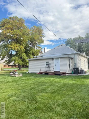 $278,000 | 183 North Oak Street, Blackfoot, ID 83221