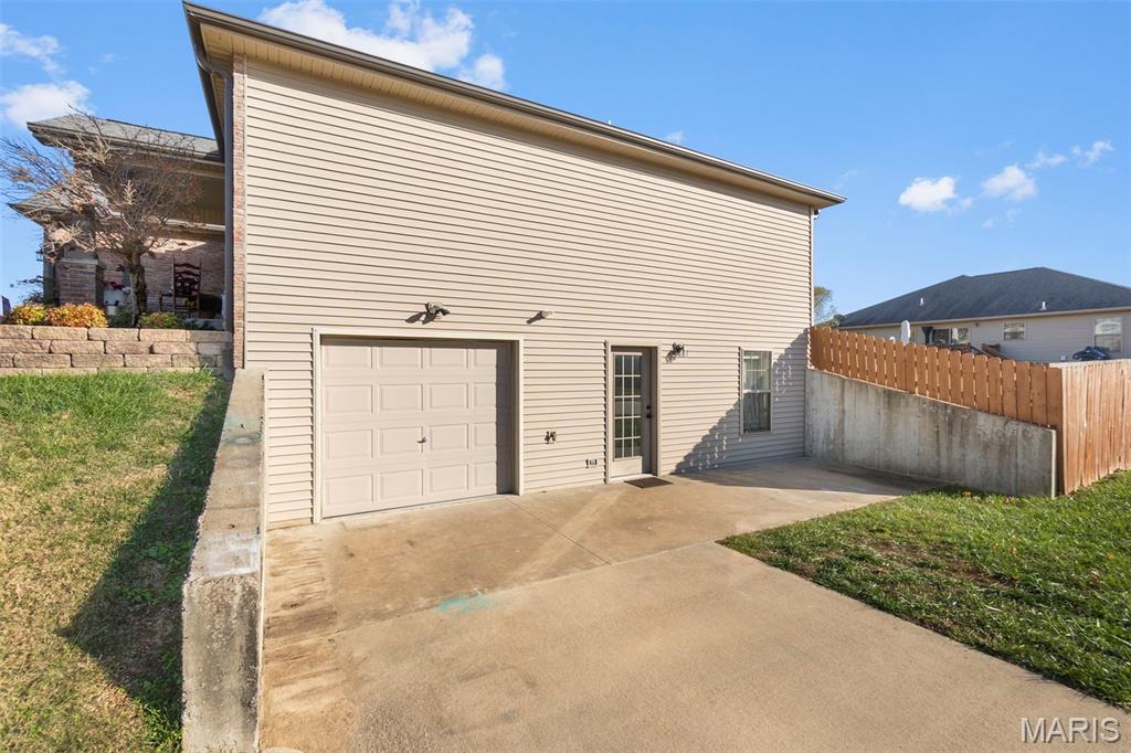 1663 Enterprise Court Jackson, MO 63755 - Photo 6 of 45