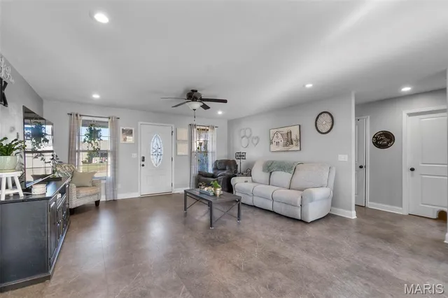 $315,000 | 1663 Enterprise Court, Jackson, MO 63755