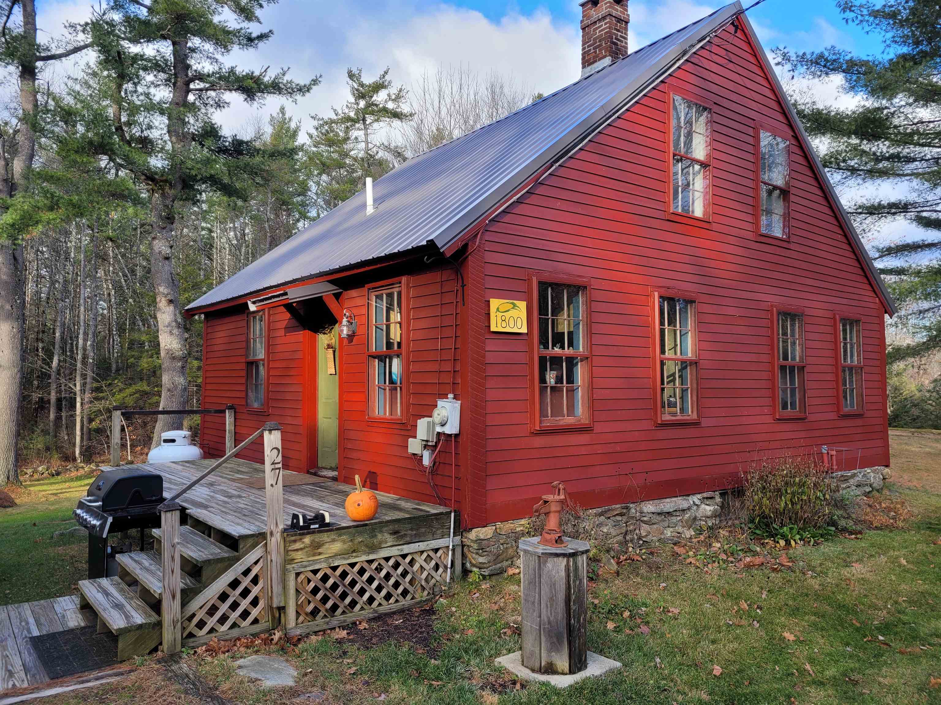 27 Athol Road Richmond, NH 03470 - Photo 1 of 28