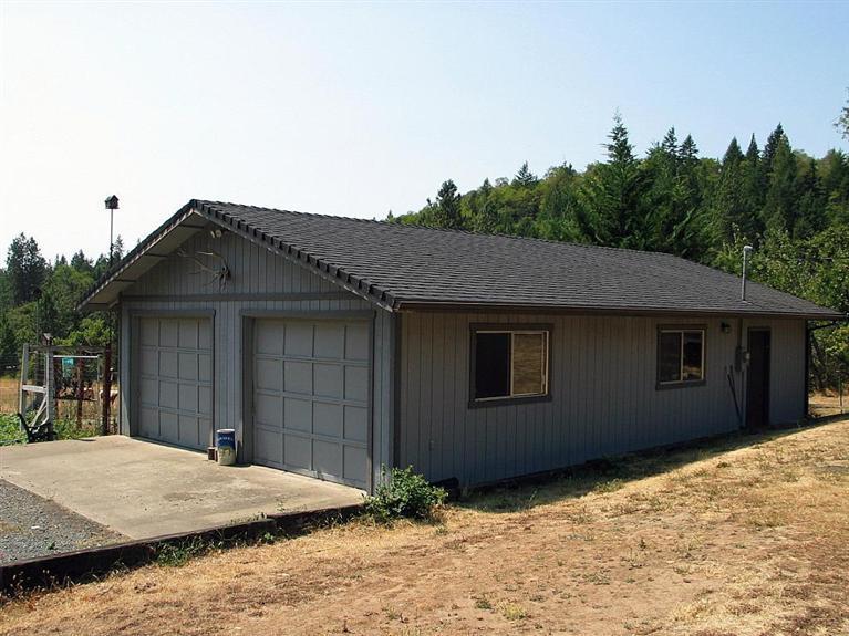 1395 Oxyoke Road Grants Pass, OR 97526 - Photo 5 of 27 Additional Photo