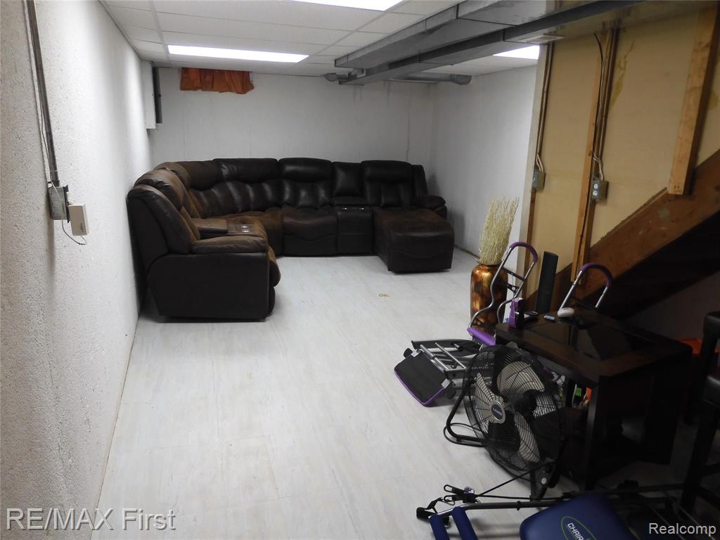 5350 Rene Drive Warren, MI 48091 - Photo 15 of 22