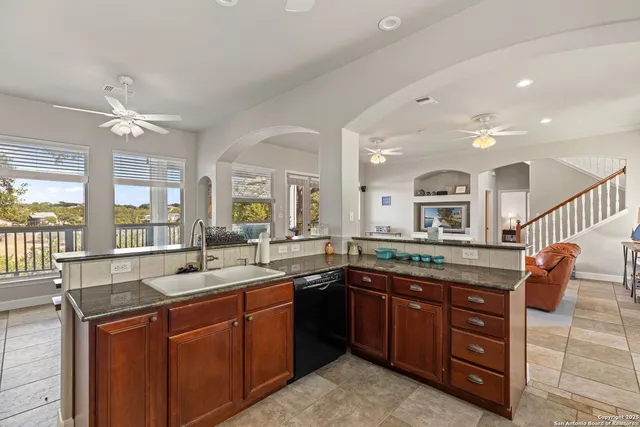 $649,900 | 1761 Lakeside Drive West, Canyon Lake, TX 78133