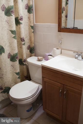 540 Manor Road Severna Park, MD 21146 - Photo 11 of 27 Bath