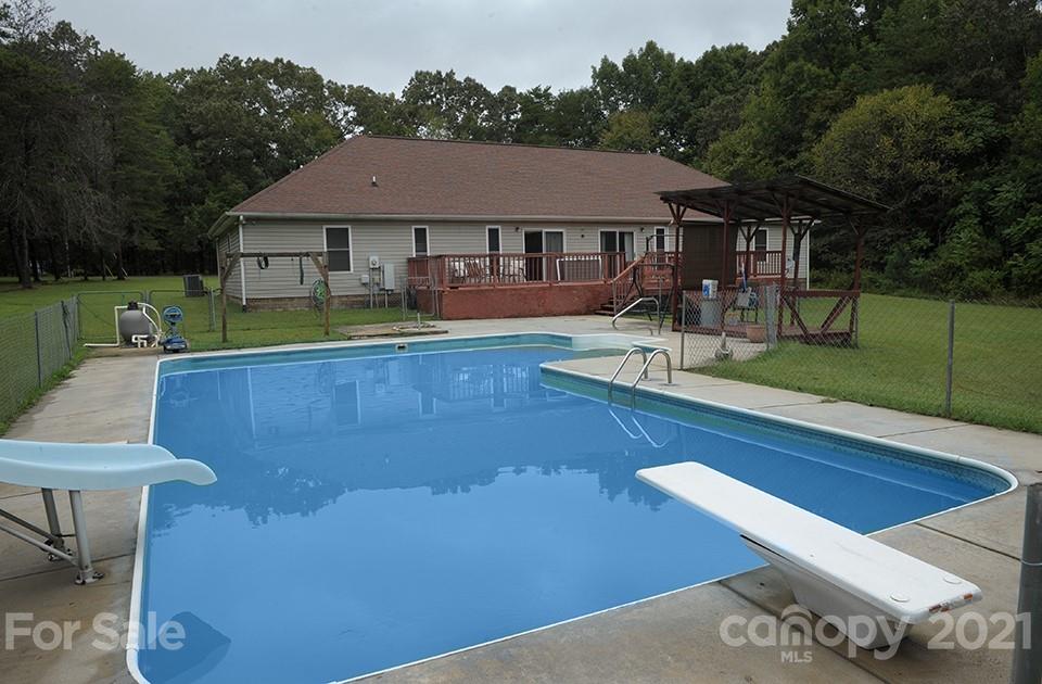 7292 Stokes Ferry Road Salisbury, NC 28146 - Photo 6 of 34 Gallery Image 6