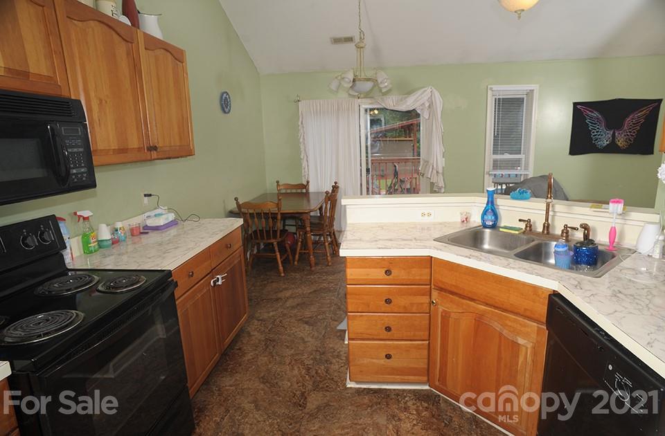 7292 Stokes Ferry Road Salisbury, NC 28146 - Photo 8 of 34 Gallery Image 8