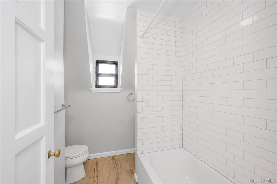 64 Kensington Road, Unit 3B Bronxville, NY 10708 - Photo 11 of 18 Bathroom
