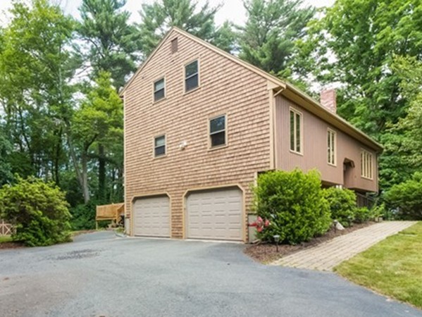 9 Paddock Road Easton, MA 02375 - Photo 2 of 28 Gallery Image 2
