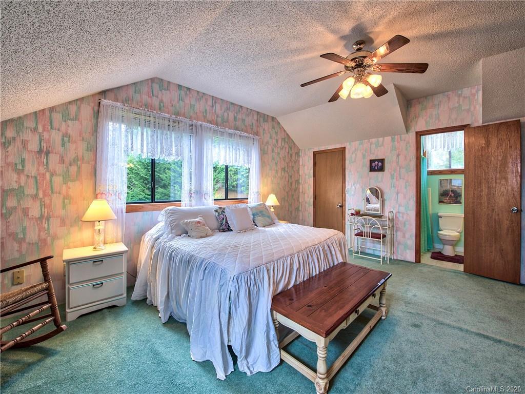 198 Boomer Ridge Maggie Valley, NC 28751 - Photo 20 of 32 Gallery Image 20