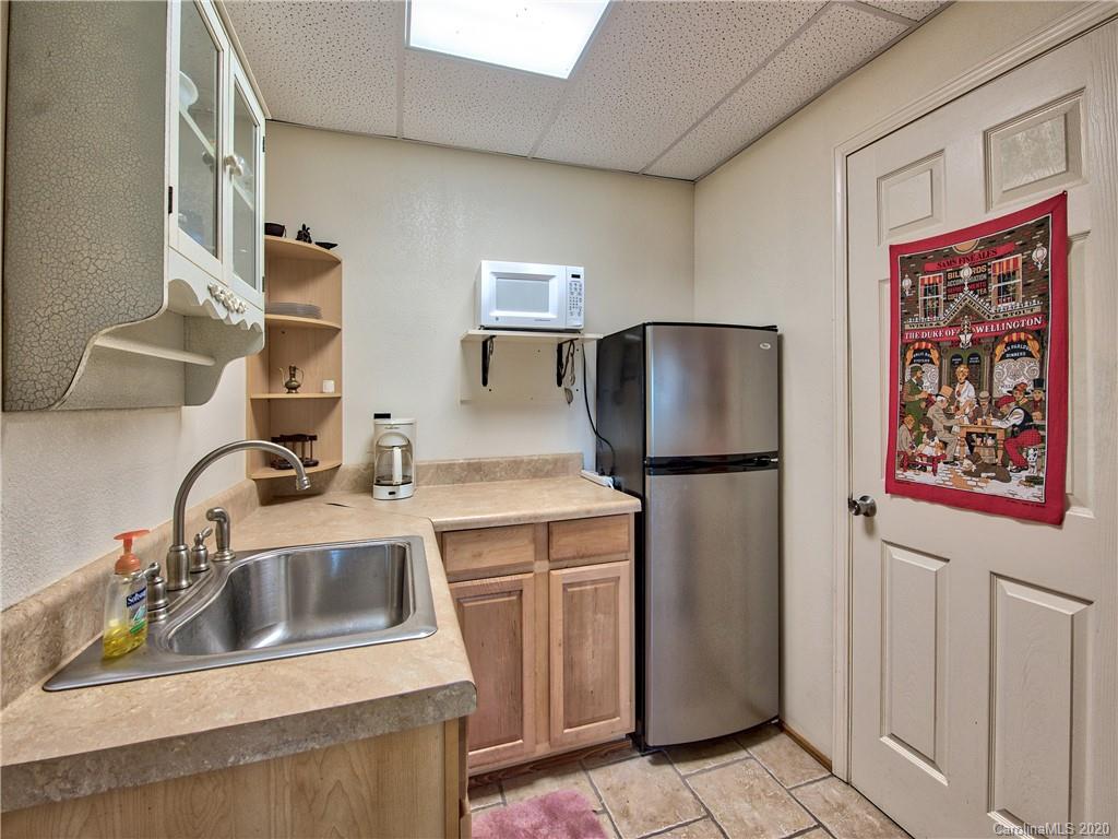 198 Boomer Ridge Maggie Valley, NC 28751 - Photo 27 of 32 Gallery Image 27