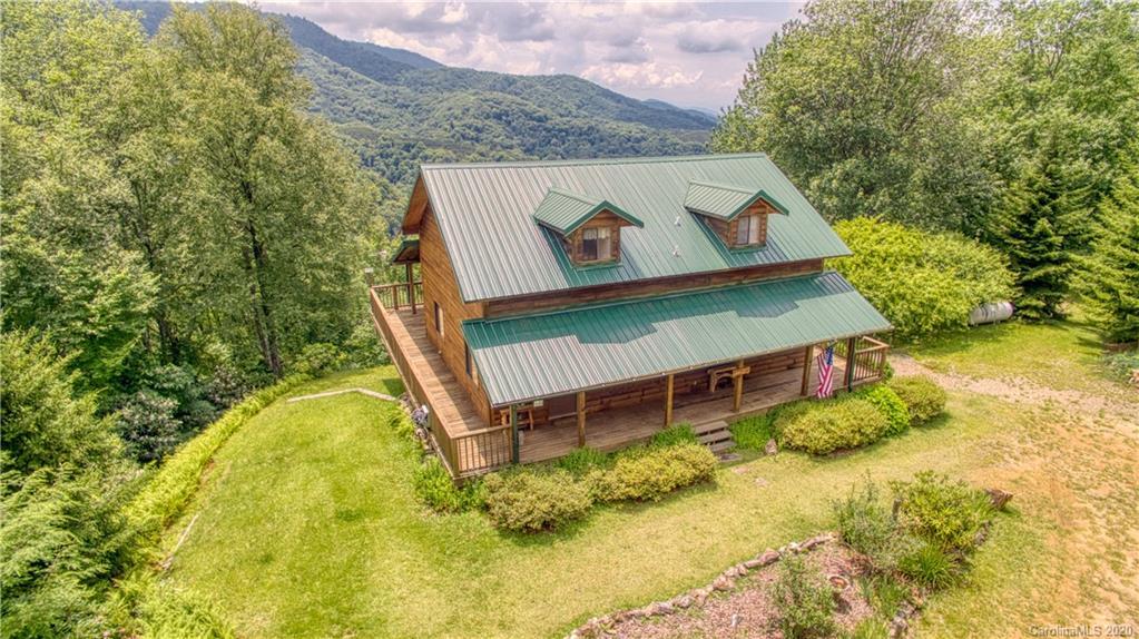 198 Boomer Ridge Maggie Valley, NC 28751 - Photo 4 of 32 Gallery Image 4