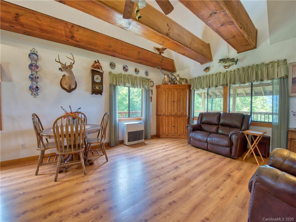 198 Boomer Ridge Maggie Valley, NC 28751 - Photo 7 of 32 Gallery Image 7