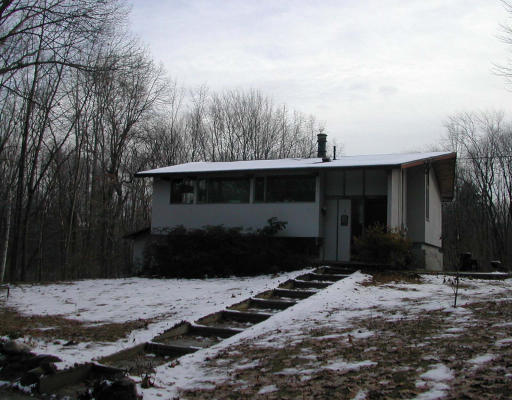 516 Boxford Road Haverhill, MA 01835 - Photo 1 of 1 a front view of a house