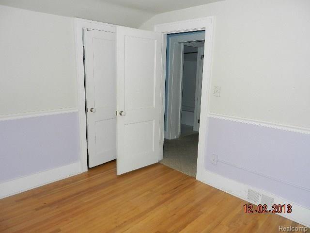 3250 Cumberland Road Berkley, MI 48072 - Photo 20 of 27 DSCN6733.jpg