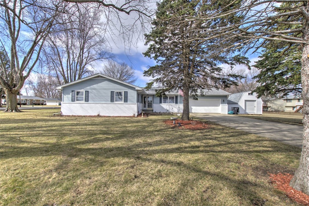 1175 South Airport Road Decatur, IL 62521 - Photo 1 of 25 Gallery Image 1