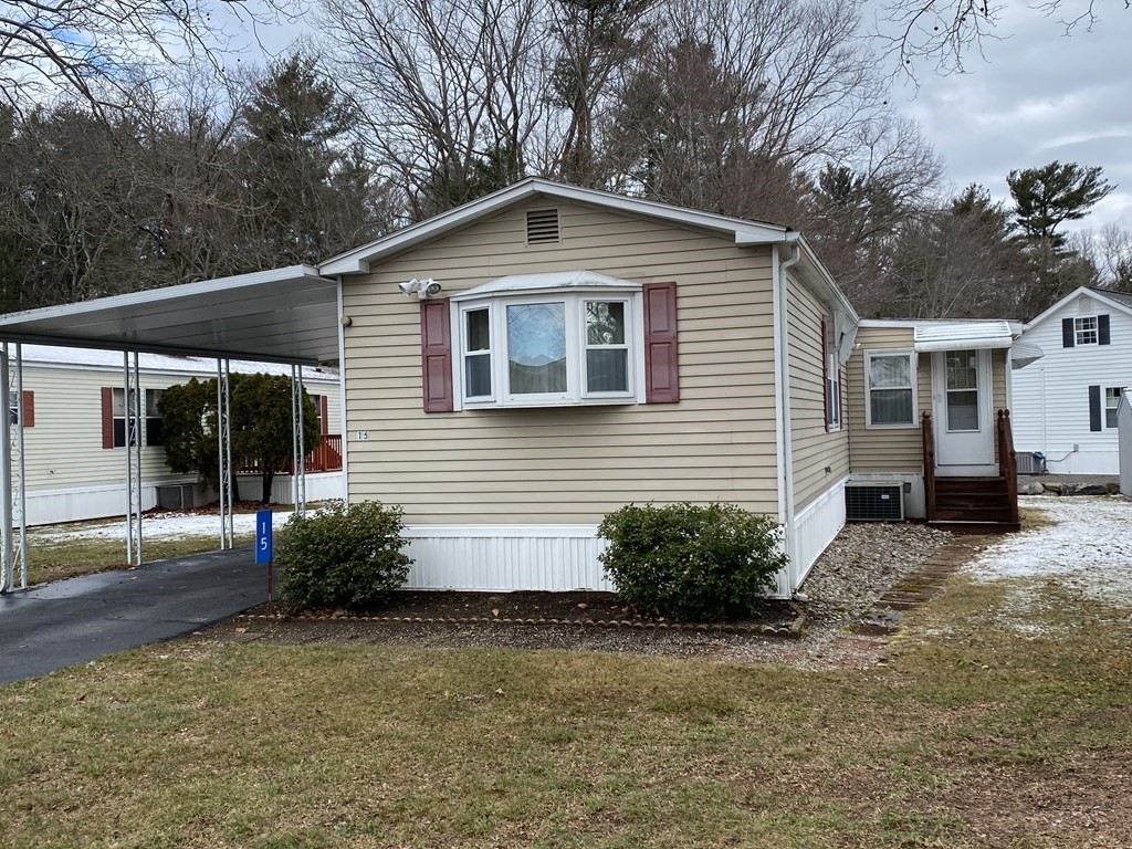 15 Valley Forge Road Taunton, MA 02780 - Photo 1 of 33 Gallery Image 1