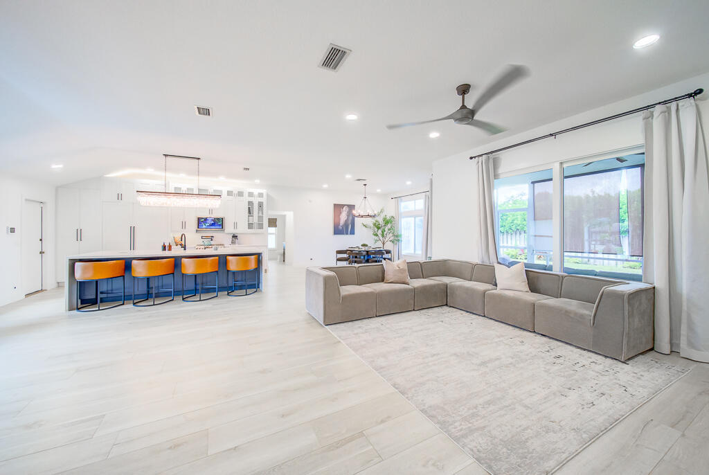 1853 Shower Tree Way Wellington, FL 33414 - Photo 12 of 51 1853 Shower Tree Way Ground Photos-18