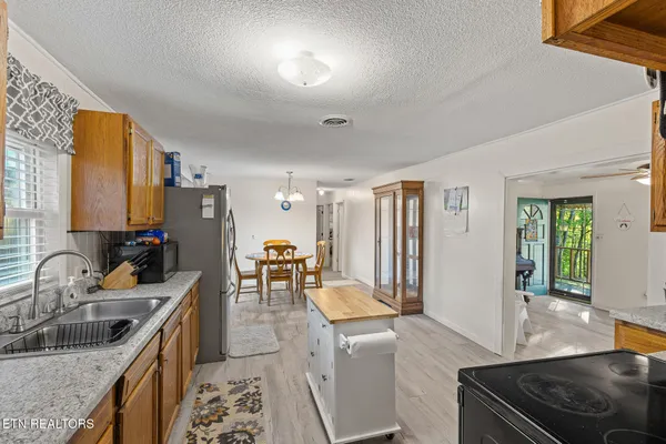 $329,900 | 147 Norwood Drive Southeast, Cleveland, TN 37323